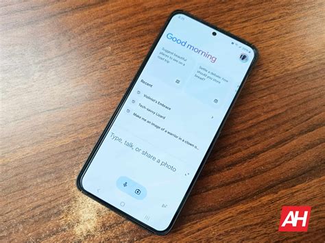 Google welcomes Gemini to phones with a dedicated app