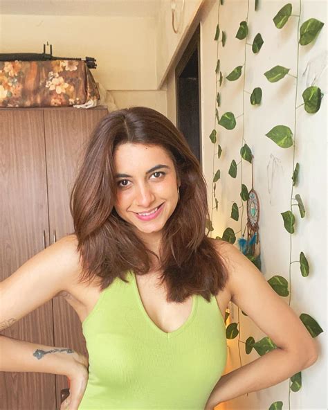 Kanupriya Gupta Nude