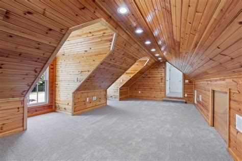 How to Organize an Attic: 15 Simple Tricks & Tips | Extra Space Storage
