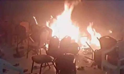 കളമശേരി ബോംബ് സ്ഫോടനം; കൊടകര സ്റ്റേഷനില്‍ ഒരാള്‍ കീഴടങ്ങി; സ്ഫോടനവുമായി ...