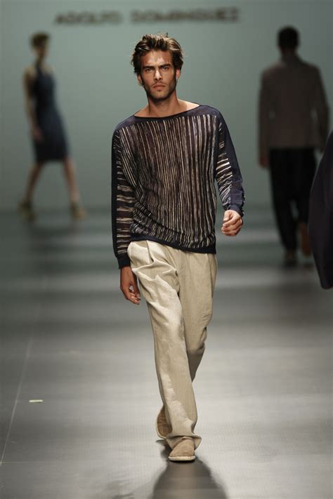 Adolfo Dominguez Spring 2010 – FashionWindows Network