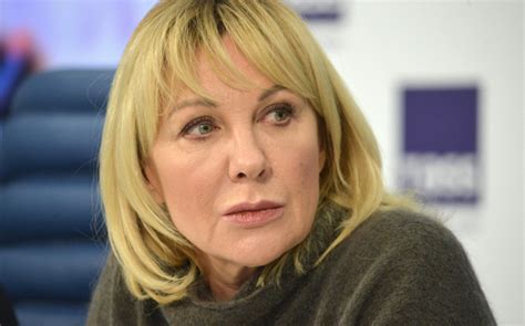Елена Яковлева поразила поклонников своим новым образом. Московские ...