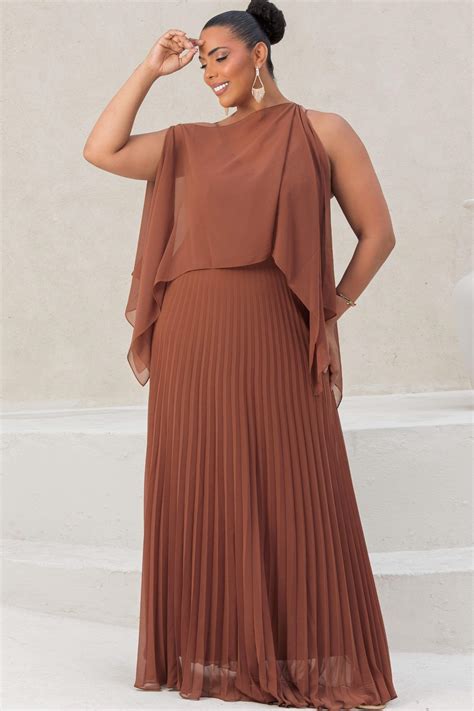Xale Vestido De Festa - VESTIDO DE FESTA COM XALE CHIFFON PLISSADO LUNA MOCHA MARROM