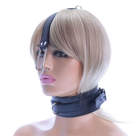 Crochet de nez bdsm en cuir avec collier - Etsy Canada