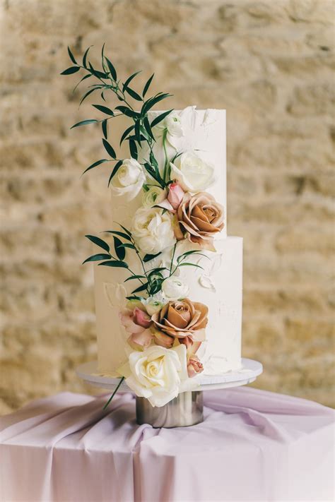 Creations — CARLY CAKES