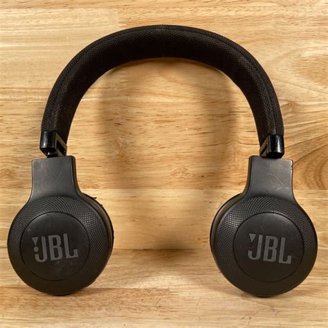 JBL E-Series E45BT Wireless Bluetooth Noise Cancellation On-Ear Stereo ...
