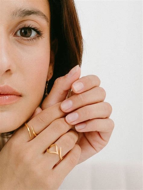 15 Sustainable Jewelry Brands to Add Some Ethical Sparkle To Your ...