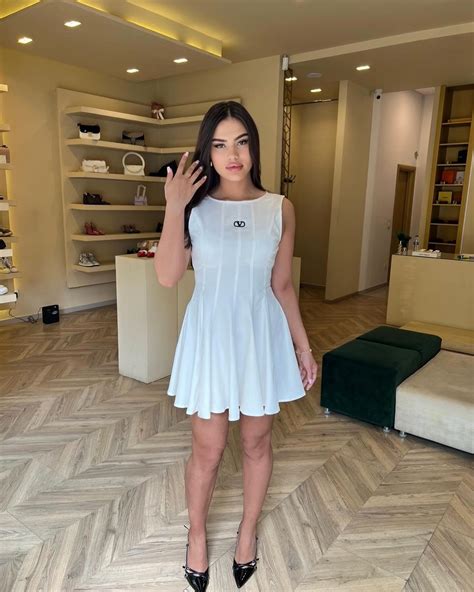 Luxique (@luxii_que) • Instagram photos and videos