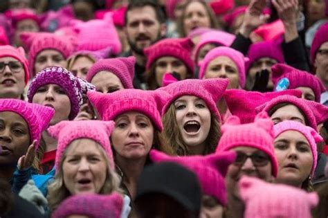 How to knit a pussy hat - Women's Electoral Lobby
