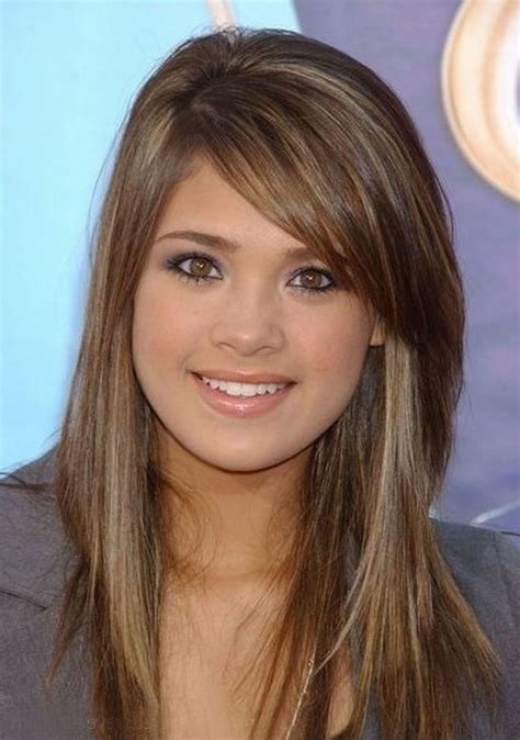 Stunning Long Straight Hair With Layers And Side Swept Bangs Hairstyles ...