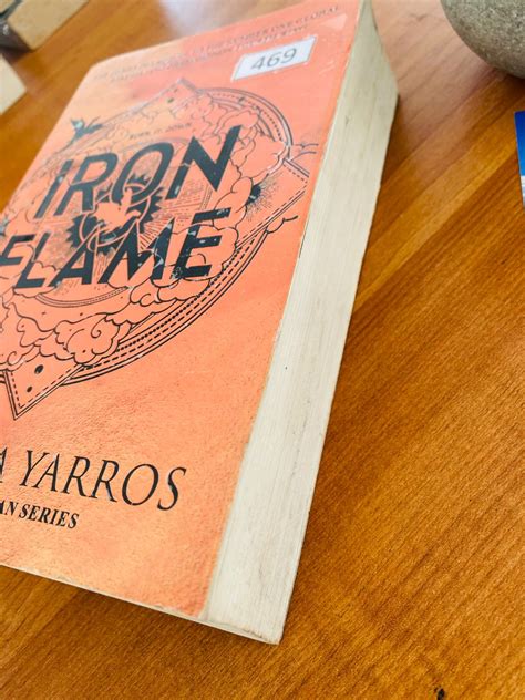 Iron Flame by Rebecca Yarros (469) - bargainbooks.lk