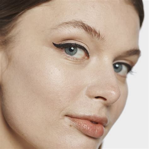 Clinique | Official Site | Custom-fit Skin Care, Makeup, Fragrances & Gifts