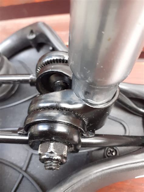 Fahrradsattel Sattelkolben Befestigungsschelle | Röttele Racing