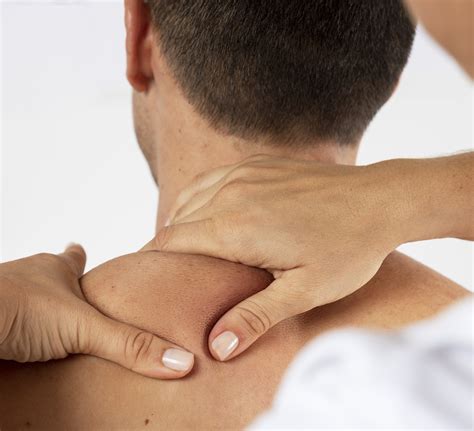 Neck, Back and Shoulder Massage Therapy in Croydon | Medical Massage Detox
