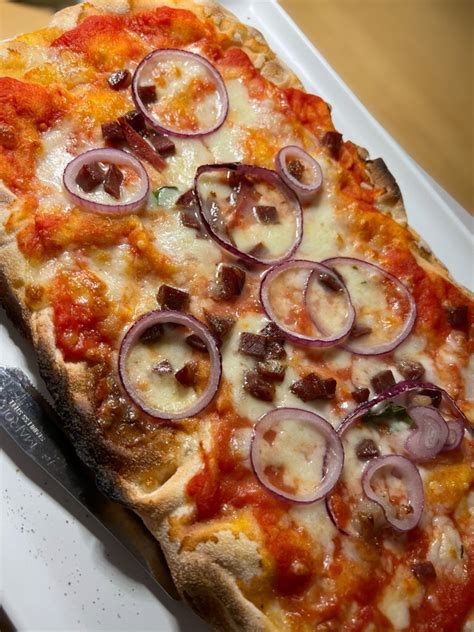Pinsa | Italy’s “new” lighter pizza - the Puglia Guys