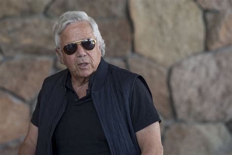 Robert Kraft will reject deal to drop prostitution solicitation case