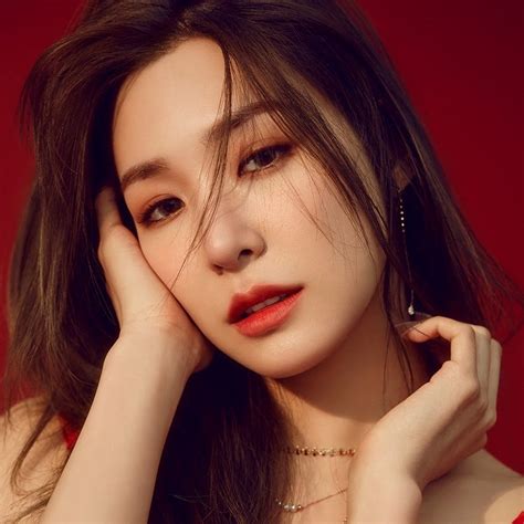 Tiffany opens official Youtube channel, Twitter, Facebook and Weibo ...