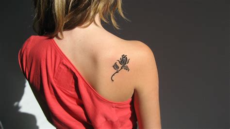 30 Small Cute Tattoos for Girls | Cute & Small Tattoo Ideas