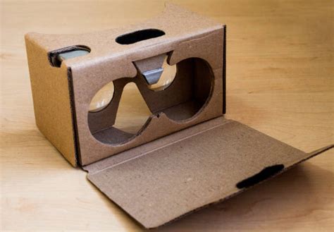 50+ Google Vr Cardboard Stock Photos, Pictures & Royalty-Free Images ...