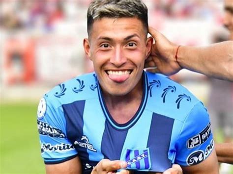El jugador del Ascenso que sonó en Racing y está cerca de un gigante de