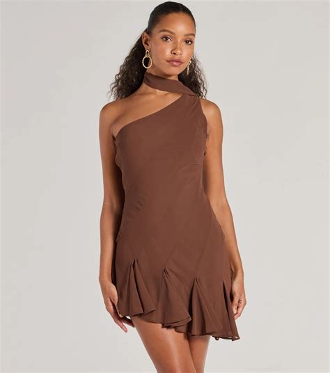 Chiffon A Line Dresses & Windsor