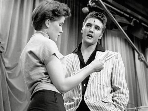 Elvis Presley : Sa dernière compagne Ginger Alden raconte son enfer