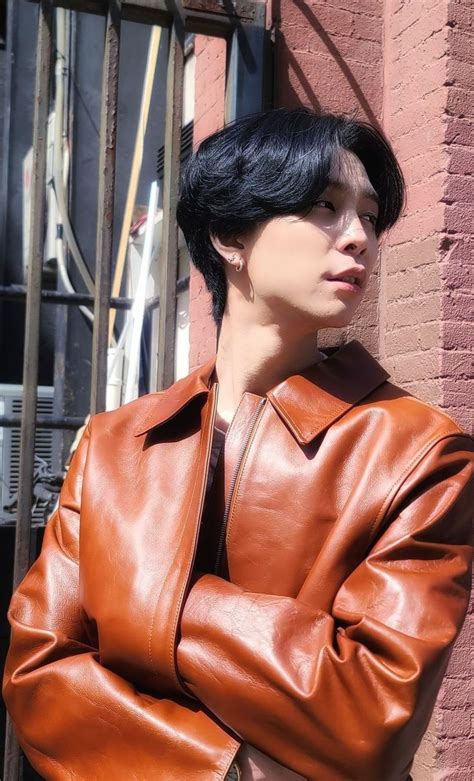 pin oleh karen mendoza  jonhny gambar pacar foto kekasih pria tampan