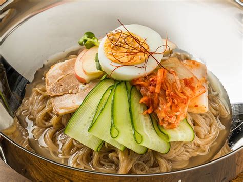 13 North Korean Foods to Try for a Unique Taste in 2024