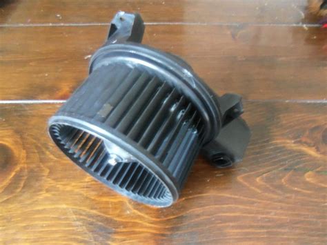 New Ford Mustang 2010-2013 - Heater AC Blower Motor Assembly AR33-19846-ab