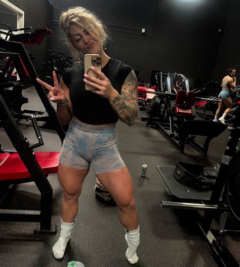 Courtney Starr | I don’t normally do these buuuut here’s a MAY DUMP 😆