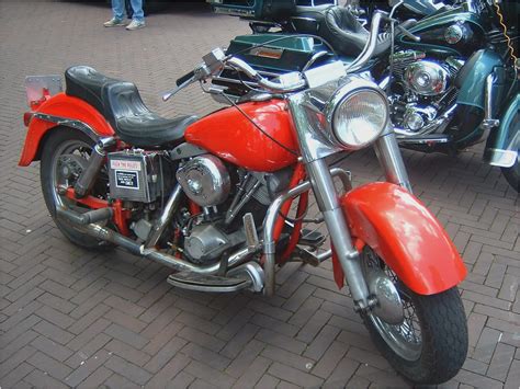 1988 Harley-Davidson FLTC 1340 Tour Glide Classic (reduced effect) Photos, Informations ...