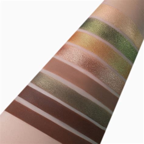 EYE SHADOW PALETTE BERNOVICH EMPIRE - Bernovich