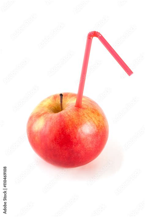 Сок из спелых яблок. Stock Photo | Adobe Stock