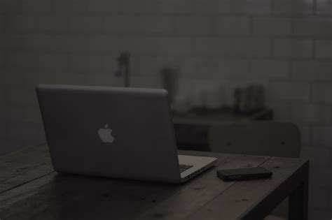 mac_desk