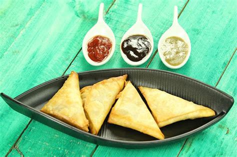 Chinese Samosa | IndianRecipes.com