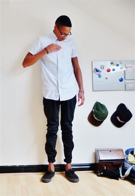 Fuck Yeah, Top-Button Swag: Photo