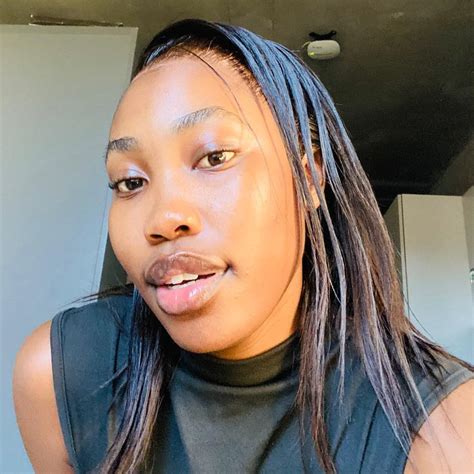 Portrait- Hope Mogabane Diketane Song- Mamboni by breezybeats & Yeg 😍😍 ...
