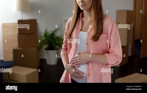 Poor poverty pregnant girl hi-res stock photography and images - Alamy