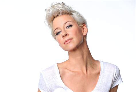 Nackt im Playboy: Isabell Hertel und Anna Lena Class ziehen sich aus