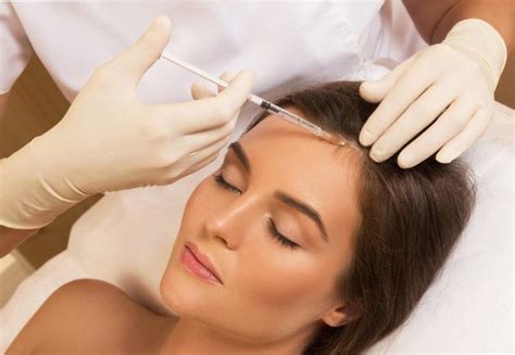 Мезотерапия для волос: все тонкости процедуры, плюсы и минусы | Hair ...