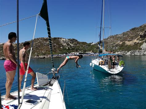 Always Somewhere - BoatsAdvisor® • Enter & let your dreams set sail