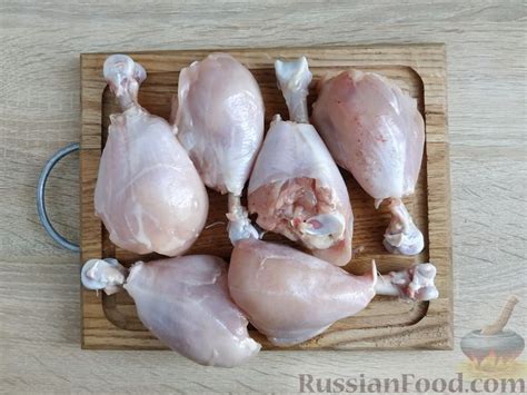 Рецепт: Куриные голени, запечённые в беконе на RussianFood.com