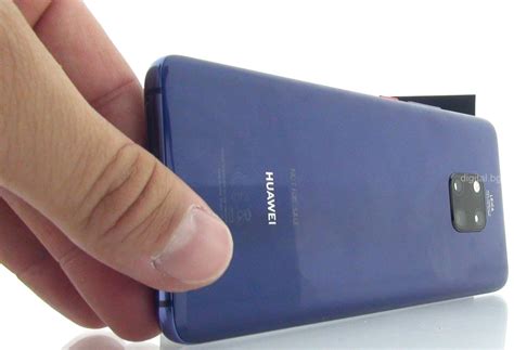 Премиера на Huawei Mate 20 Pro - 6.39" смартфон с OLED дисплей, 4200 ...