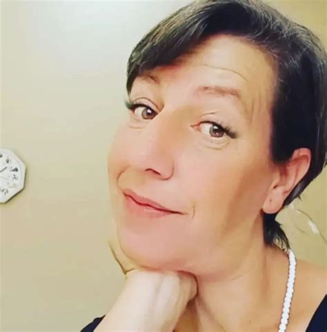 Luciana — Bio Site