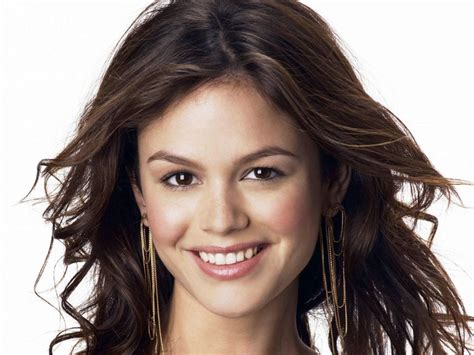 WoW Celeb WoW: Rachel Bilson Fashion and Hairtyles