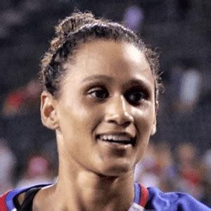 Lynn Williams - Age, Family, Bio | Famous Birthdays