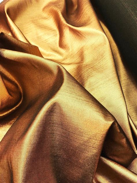 Tissu moire viscose marine - Generaldiff | Tissus et dentelles haute ...