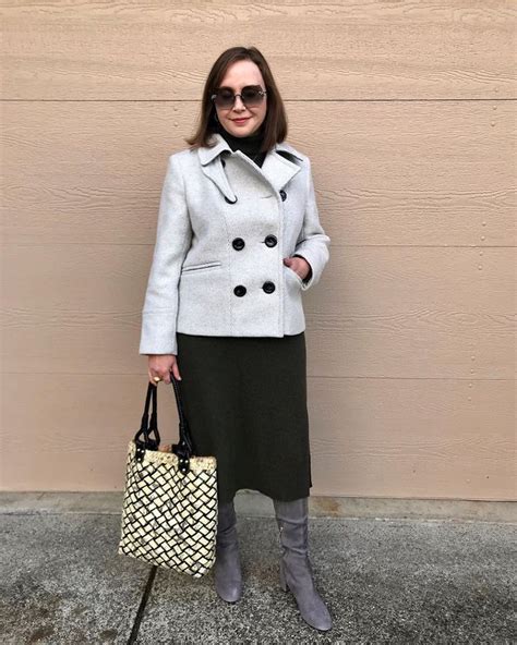 Oxana's Fashion Journal on Instagram | Fashion over 40, Fashion ...
