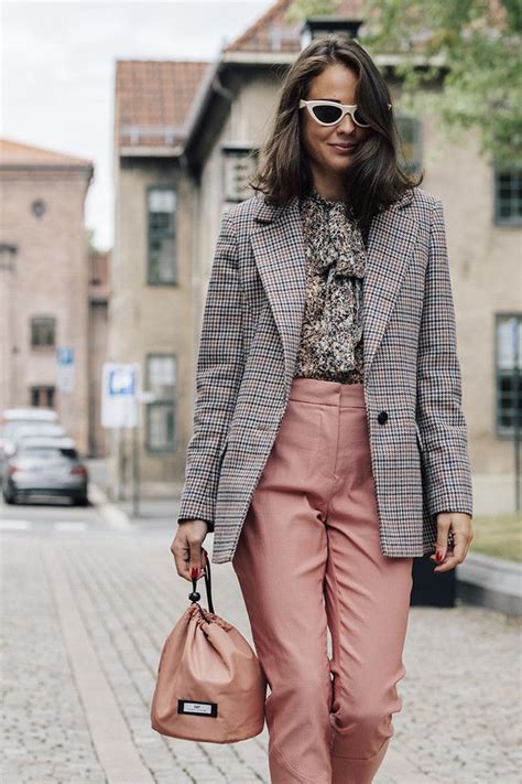 Streetstyle на Неделе моды в Осло | Chaquetas, Trajes, Blazers