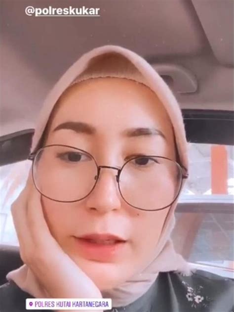 Viral Gadis Cantik Sebut Mapolres Kukar Sarang Buaya, Begini Ujung Kasusnya